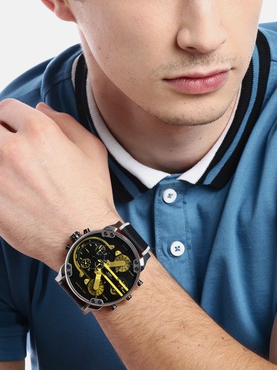 DZ7429_OR1 Watch - Image 2